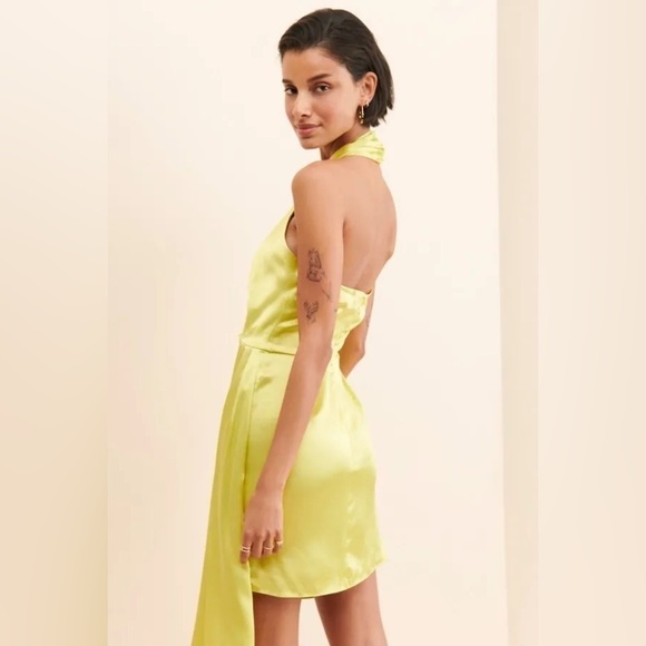 New! Elliatt Croatia Dress in Citrus 🌙 Size Medium NWT - Picture 3 of 15